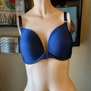 Victoria’s Secret 36DD push-up Bra Navy Blue